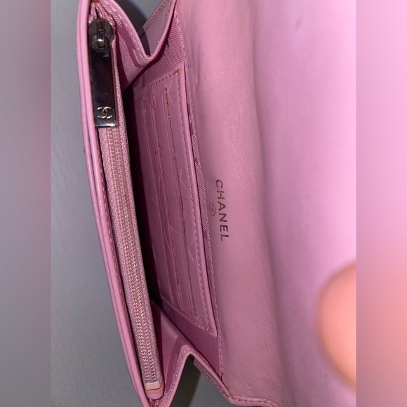 Vintage Chanel Wallet - Picture 3 of 13